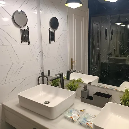 En Puerto Banus * Marbella