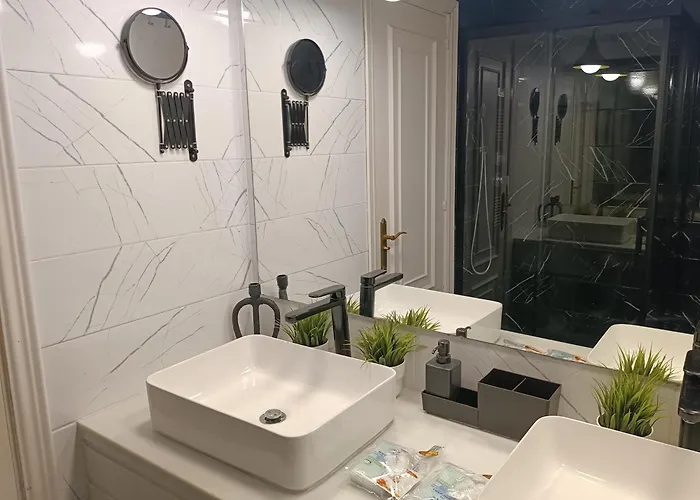 En Puerto Banus * Marbella