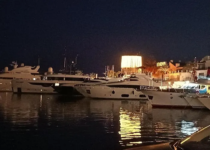 En Puerto Banus * Marbella